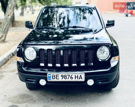 Черный Джип Патриот, объемом двигателя 2.4 л и пробегом 146 тыс. км за 11000 $, фото 3 на Automoto.ua