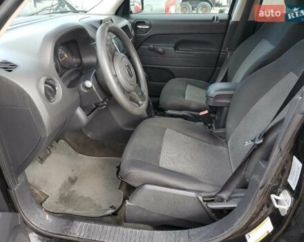 Черный Джип Патриот, объемом двигателя 2 л и пробегом 127 тыс. км за 1100 $, фото 6 на Automoto.ua