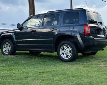 Черный Джип Патриот, объемом двигателя 2 л и пробегом 73 тыс. км за 6000 $, фото 3 на Automoto.ua