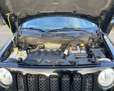 Черный Джип Патриот, объемом двигателя 2.36 л и пробегом 99 тыс. км за 11500 $, фото 16 на Automoto.ua