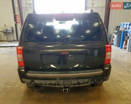 Джип Патриот 2016 в Ровно на Automoto.ua Черный Джип Патриот, объемом двигателя 2.36 л и пробегом 167 тыс. км за 900 $, фото 5 на Automoto.ua