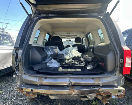 Черный Джип Патриот, объемом двигателя 2.4 л и пробегом 155 тыс. км за 9200 $, фото 12 на Automoto.ua