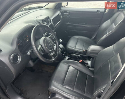 Чорний Джип Patriot, об'ємом двигуна 2 л та пробігом 153 тис. км за 12500 $, фото 8 на Automoto.ua