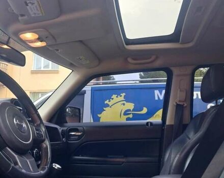 Черный Джип Патриот, объемом двигателя 2 л и пробегом 99 тыс. км за 11000 $, фото 1 на Automoto.ua