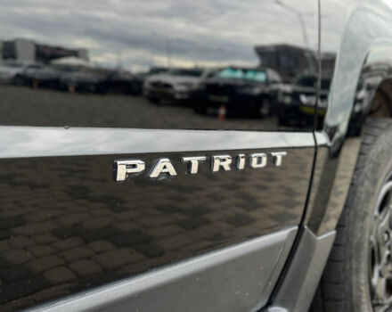 Черный Джип Патриот, объемом двигателя 2.4 л и пробегом 200 тыс. км за 9800 $, фото 9 на Automoto.ua