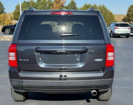 Черный Джип Патриот, объемом двигателя 2.4 л и пробегом 73 тыс. км за 5700 $, фото 4 на Automoto.ua