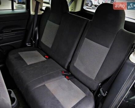 Чорний Джип Patriot, об'ємом двигуна 2 л та пробігом 85 тис. км за 8950 $, фото 12 на Automoto.ua