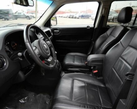 Черный Джип Патриот, объемом двигателя 2.4 л и пробегом 54 тыс. км за 4100 $, фото 8 на Automoto.ua