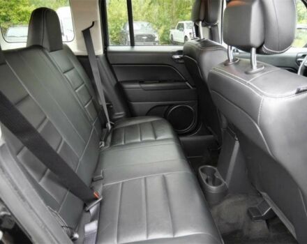 Черный Джип Патриот, объемом двигателя 2.4 л и пробегом 54 тыс. км за 4100 $, фото 9 на Automoto.ua