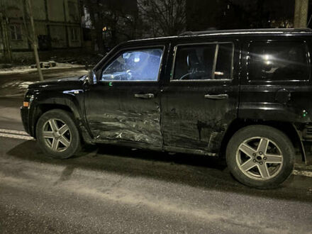 Джип Патриот 2007 в Киеве на Automoto.ua Черный Джип Патриот, объемом двигателя 2.36 л и пробегом 388 тыс. км за 3000 $, фото 1 на Automoto.ua