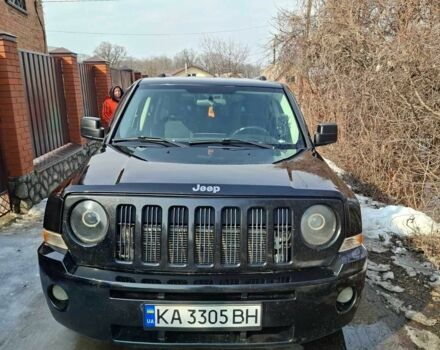 Черный Джип Патриот, объемом двигателя 2.4 л и пробегом 288 тыс. км за 6488 $, фото 1 на Automoto.ua