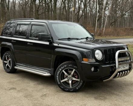 Чорний Джип Patriot, об'ємом двигуна 2 л та пробігом 240 тис. км за 8500 $, фото 1 на Automoto.ua