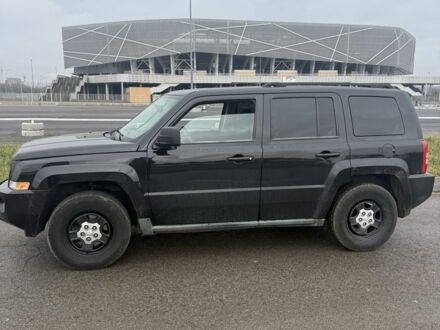 Черный Джип Патриот, объемом двигателя 2.4 л и пробегом 17 тыс. км за 6500 $, фото 1 на Automoto.ua