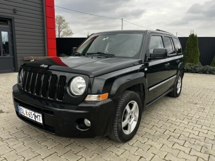 Чорний Джип Patriot, об'ємом двигуна 2 л та пробігом 226 тис. км за 3100 $, фото 1 на Automoto.ua