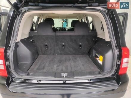 Джип Патриот 2015 в Сумах на Automoto.ua Черный Джип Патриот, объемом двигателя 2.36 л и пробегом 244 тыс. км за 10000 $, фото 1 на Automoto.ua