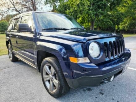 Черный Джип Патриот, объемом двигателя 2.4 л и пробегом 72 тыс. км за 3300 $, фото 1 на Automoto.ua