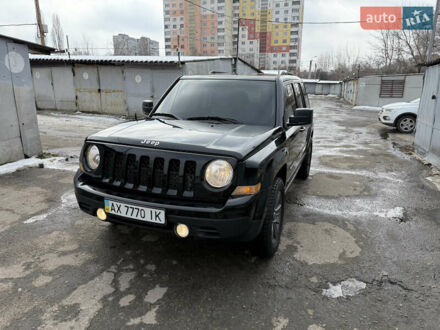 Джип Patriot 2015 у Харкові на Automoto.ua Чорний Джип Patriot, об'ємом двигуна 2.36 л та пробігом 240 тис. км за 9800 $, фото 1 на Automoto.ua