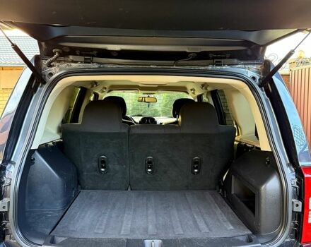 Черный Джип Патриот, объемом двигателя 2.4 л и пробегом 187 тыс. км за 9200 $, фото 1 на Automoto.ua