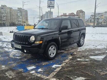 Черный Джип Патриот, объемом двигателя 2.36 л и пробегом 119 тыс. км за 9800 $, фото 1 на Automoto.ua