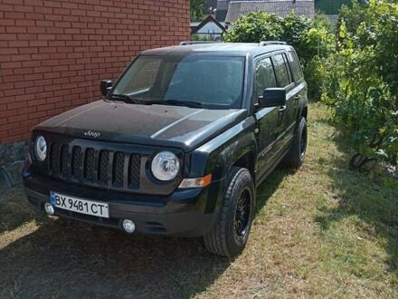 Чорний Джип Patriot, об'ємом двигуна 2 л та пробігом 50 тис. км за 13200 $, фото 1 на Automoto.ua