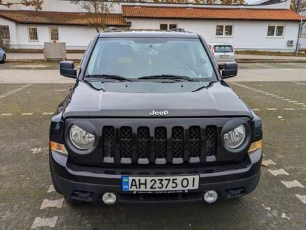 Джип Patriot 2016 у Дніпро (Дніпропетровську) на Automoto.ua Чорний Джип Patriot, об'ємом двигуна 2.36 л та пробігом 145 тис. км за 11500 $, фото 1 на Automoto.ua