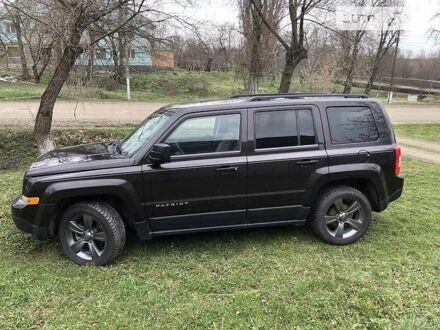 Джип Patriot 2014 у Хмельницькому на Automoto.ua Фіолетовий Джип Patriot, об'ємом двигуна 2 л та пробігом 141 тис. км за 10000 $, фото 1 на Automoto.ua