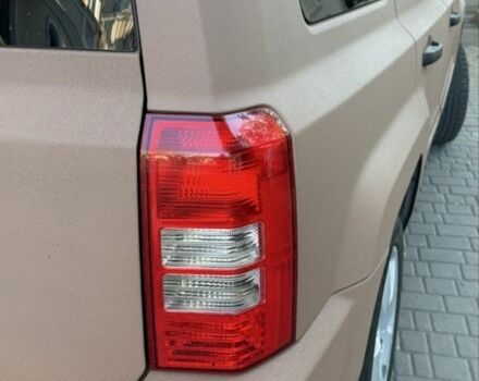 Коричневый Джип Патриот, объемом двигателя 2.4 л и пробегом 155 тыс. км за 7000 $, фото 6 на Automoto.ua