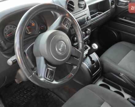 Джип Патриот 2013 в Хмельницком на Automoto.ua Коричневый Джип Патриот, объемом двигателя 2.36 л и пробегом 143 тыс. км за 9900 $, фото 3 на Automoto.ua