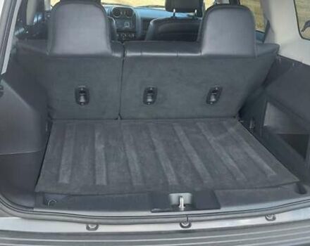 Коричневый Джип Патриот, объемом двигателя 2.4 л и пробегом 120 тыс. км за 12000 $, фото 1 на Automoto.ua