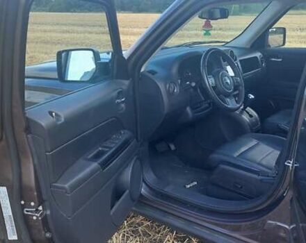 Коричневый Джип Патриот, объемом двигателя 2.4 л и пробегом 120 тыс. км за 12000 $, фото 23 на Automoto.ua