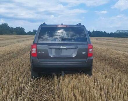 Коричневый Джип Патриот, объемом двигателя 2.4 л и пробегом 120 тыс. км за 12000 $, фото 3 на Automoto.ua