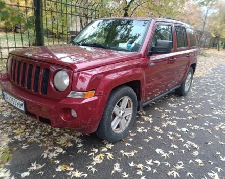 Красный Джип Патриот, объемом двигателя 2.4 л и пробегом 290 тыс. км за 7200 $, фото 3 на Automoto.ua