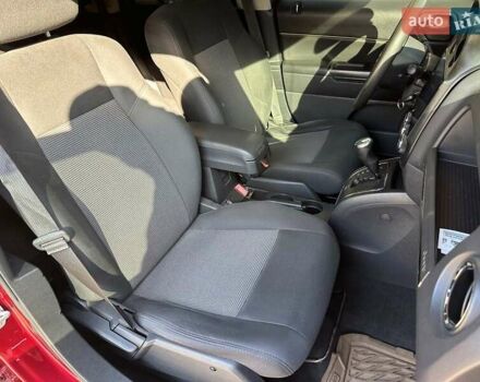 Червоний Джип Patriot, об'ємом двигуна 2.4 л та пробігом 181 тис. км за 8440 $, фото 17 на Automoto.ua