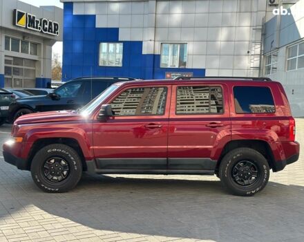 Красный Джип Патриот, объемом двигателя 2.4 л и пробегом 181 тыс. км за 8440 $, фото 9 на Automoto.ua