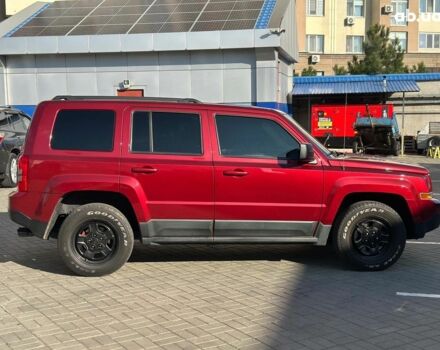 Красный Джип Патриот, объемом двигателя 2.4 л и пробегом 181 тыс. км за 8440 $, фото 4 на Automoto.ua