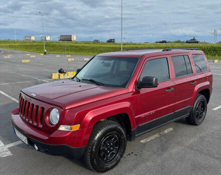 Красный Джип Патриот, объемом двигателя 2.36 л и пробегом 150 тыс. км за 8300 $, фото 7 на Automoto.ua