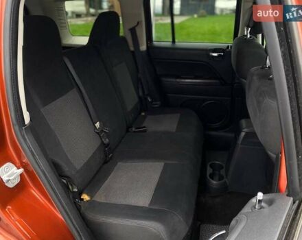 Красный Джип Патриот, объемом двигателя 2.36 л и пробегом 250 тыс. км за 8690 $, фото 16 на Automoto.ua