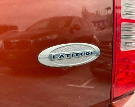 Красный Джип Патриот, объемом двигателя 2.4 л и пробегом 250 тыс. км за 8690 $, фото 8 на Automoto.ua