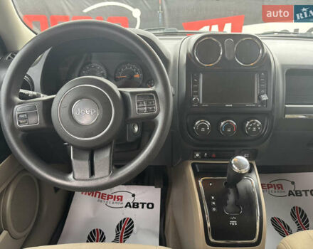 Красный Джип Патриот, объемом двигателя 2.36 л и пробегом 110 тыс. км за 9000 $, фото 18 на Automoto.ua