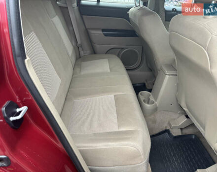 Красный Джип Патриот, объемом двигателя 2.36 л и пробегом 110 тыс. км за 9000 $, фото 11 на Automoto.ua