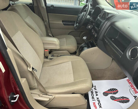 Красный Джип Патриот, объемом двигателя 2.36 л и пробегом 110 тыс. км за 9000 $, фото 8 на Automoto.ua