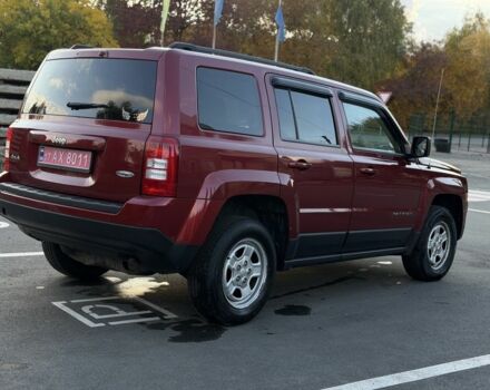 Красный Джип Патриот, объемом двигателя 2.4 л и пробегом 157 тыс. км за 9999 $, фото 10 на Automoto.ua