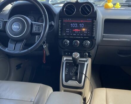 Червоний Джип Patriot, об'ємом двигуна 2.4 л та пробігом 253 тис. км за 8900 $, фото 6 на Automoto.ua