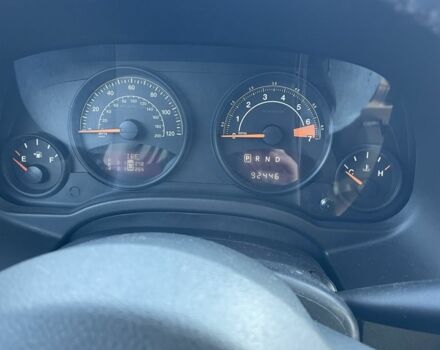 Червоний Джип Patriot, об'ємом двигуна 2.4 л та пробігом 253 тис. км за 8900 $, фото 7 на Automoto.ua