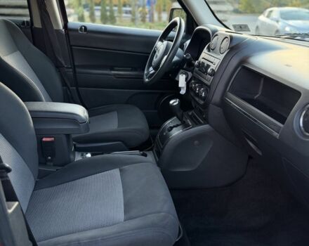 Красный Джип Патриот, объемом двигателя 2.4 л и пробегом 157 тыс. км за 9999 $, фото 19 на Automoto.ua