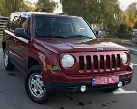 Красный Джип Патриот, объемом двигателя 2.4 л и пробегом 157 тыс. км за 9999 $, фото 5 на Automoto.ua