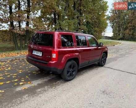 Красный Джип Патриот, объемом двигателя 2 л и пробегом 270 тыс. км за 9500 $, фото 2 на Automoto.ua