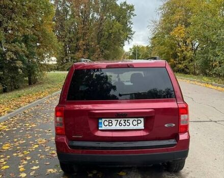 Красный Джип Патриот, объемом двигателя 2 л и пробегом 270 тыс. км за 9500 $, фото 3 на Automoto.ua