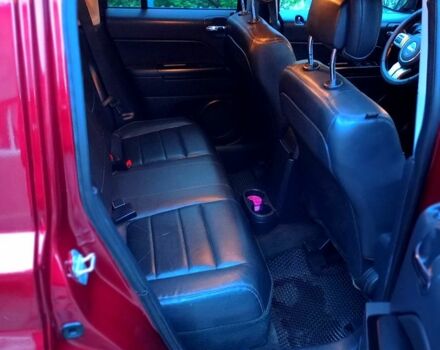 Червоний Джип Patriot, об'ємом двигуна 2.4 л та пробігом 124 тис. км за 10700 $, фото 8 на Automoto.ua