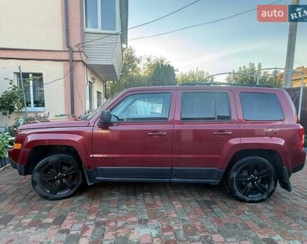 Красный Джип Патриот, объемом двигателя 2 л и пробегом 150 тыс. км за 8000 $, фото 2 на Automoto.ua